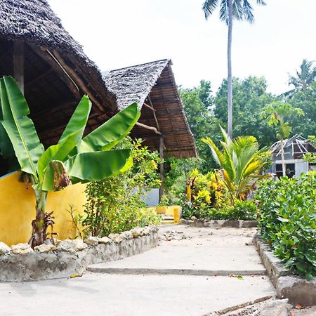 Bed and Breakfast Rasta House Килиндони Экстерьер фото