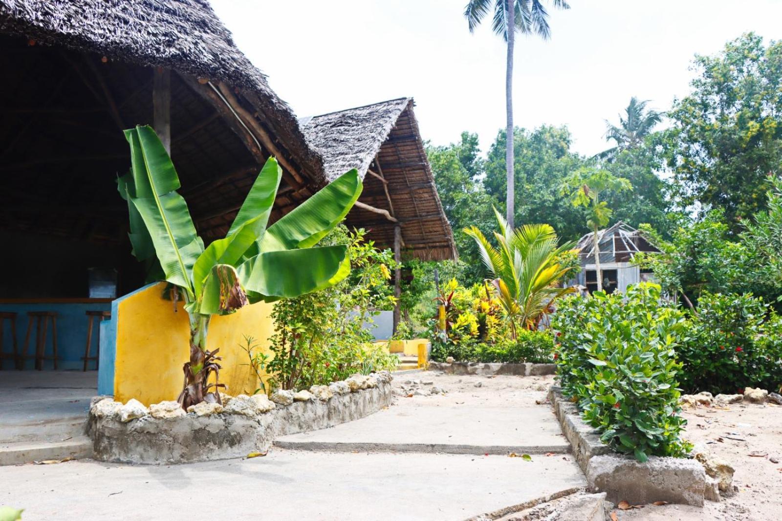 Bed and Breakfast Rasta House Килиндони Экстерьер фото